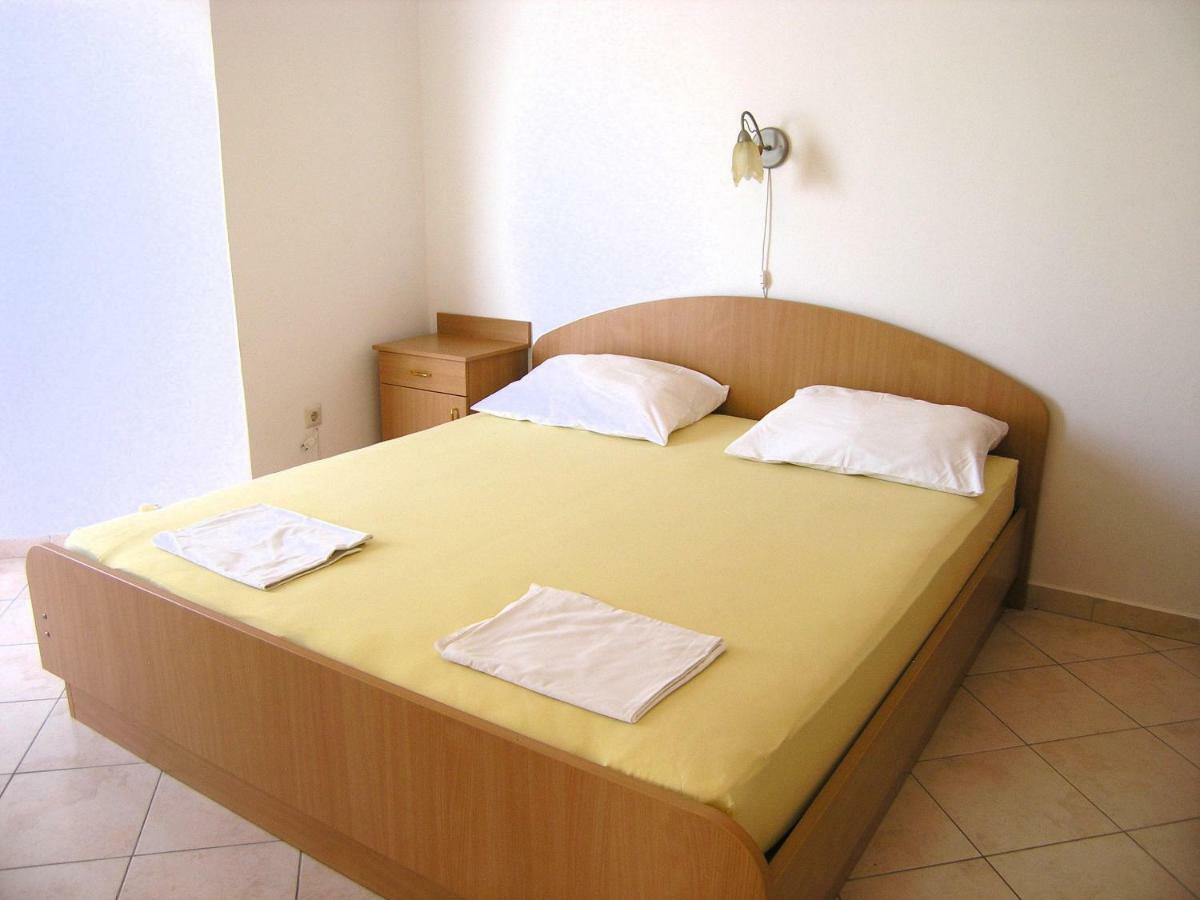 Apartament Apartman Juric Krk Town Zewnętrze zdjęcie