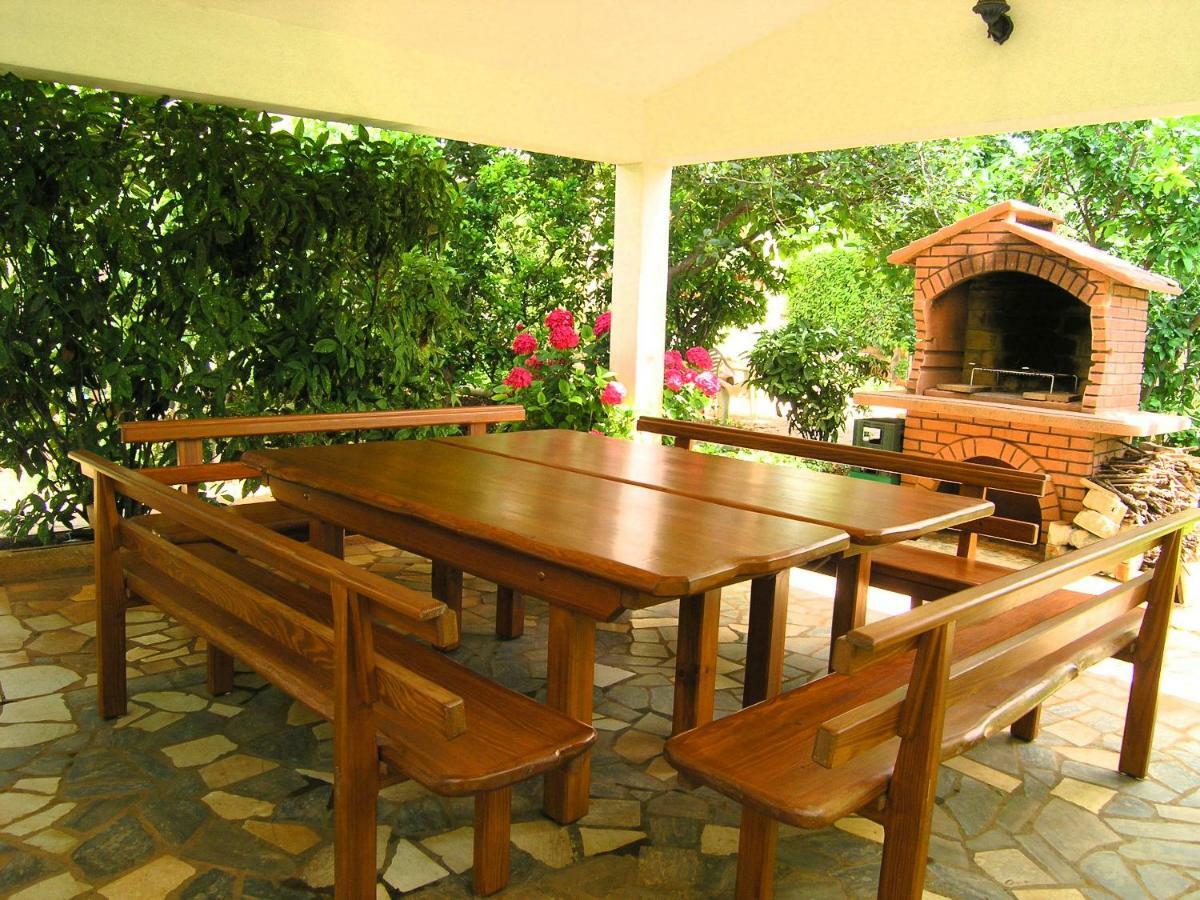 Apartament Apartman Juric Krk Town Zewnętrze zdjęcie