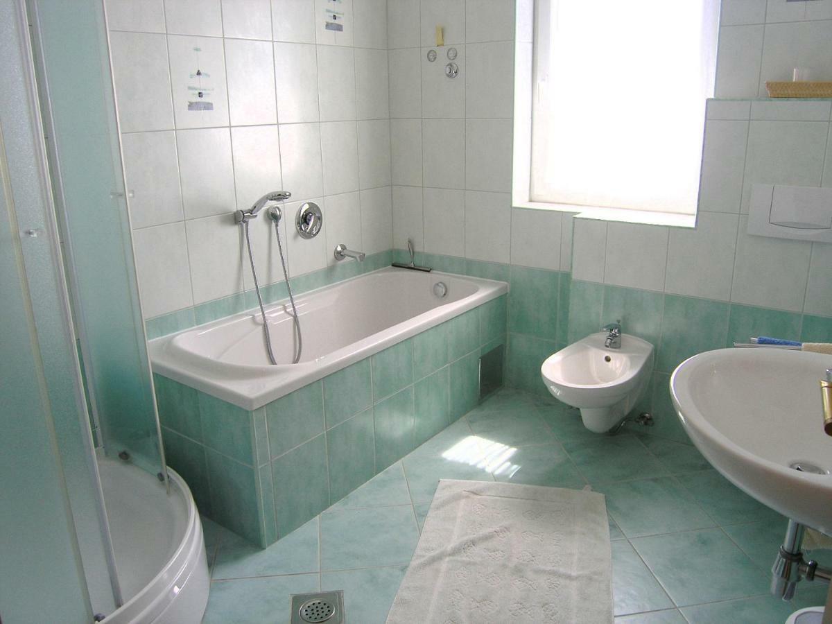 Apartament Apartman Juric Krk Town Zewnętrze zdjęcie