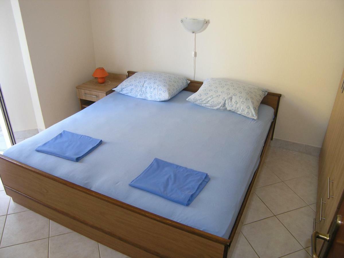 Apartament Apartman Juric Krk Town Zewnętrze zdjęcie