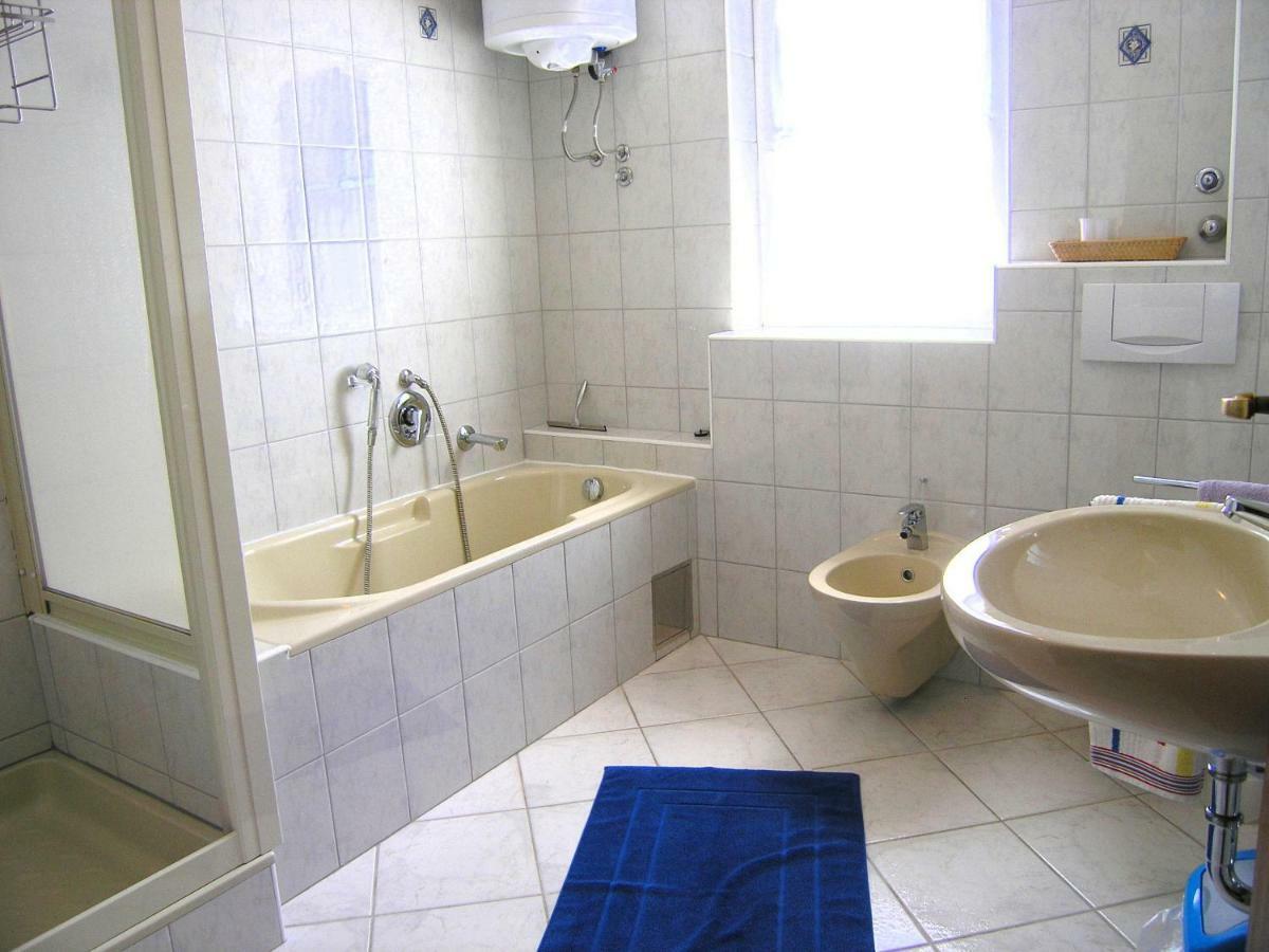 Apartament Apartman Juric Krk Town Zewnętrze zdjęcie