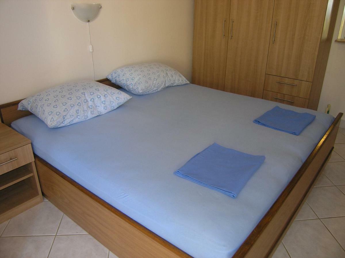 Apartament Apartman Juric Krk Town Zewnętrze zdjęcie