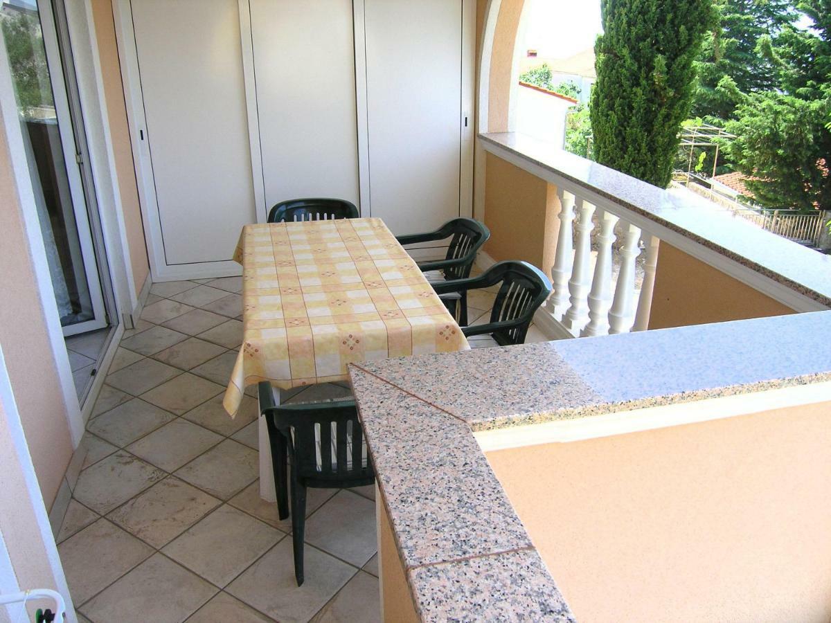 Apartament Apartman Juric Krk Town Zewnętrze zdjęcie